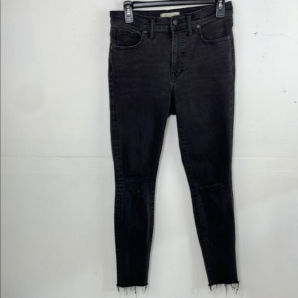 Madewell Black 9” High-Rise Skinny Jeans Distressed with Raw Hem size 28 - Picture 1 of 16